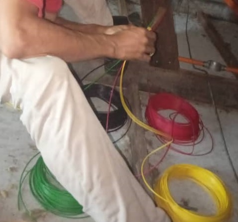 Kerja pendawaian wiring rumah di Melawati