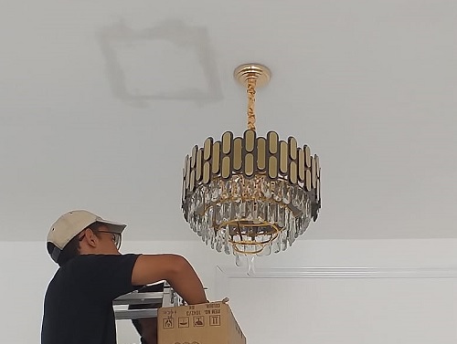 Upah pasang lampu hiasan di Cheras